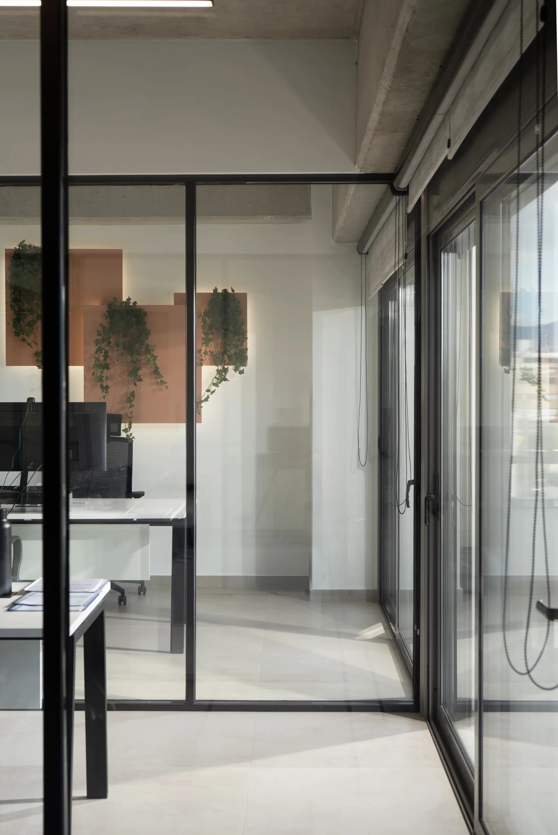 Project in Piraeus Avenue — 15
